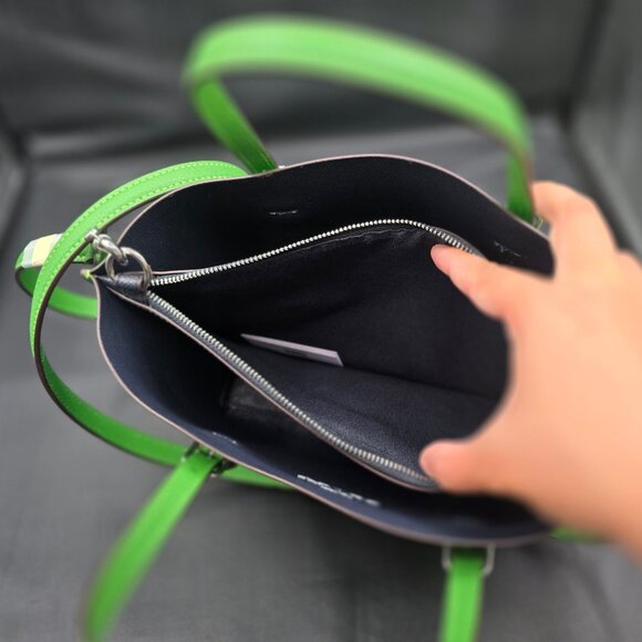 Coach Mollie Tote Bag 25 CV966 Kelly Green - Picture 8 of 10